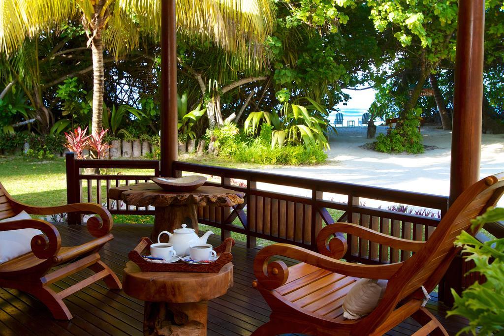Les Villas D'Or Anse Volbert Village Стая снимка