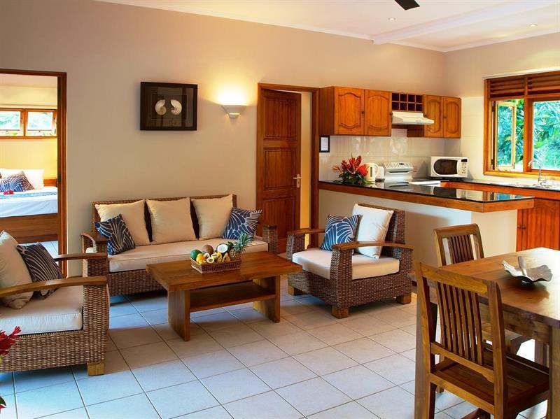Les Villas D'Or Anse Volbert Village Екстериор снимка